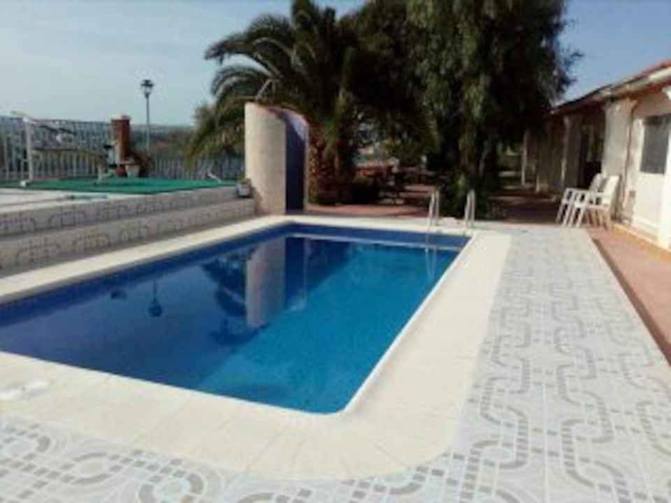 Recovery Mountain Homestay Alicante Dış mekan fotoğraf